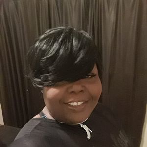 Meet your Posher, Janine